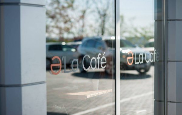 PRofile a început colaborarea cu compania Bemol prin deschiderea primei cafenele Ə’La Café