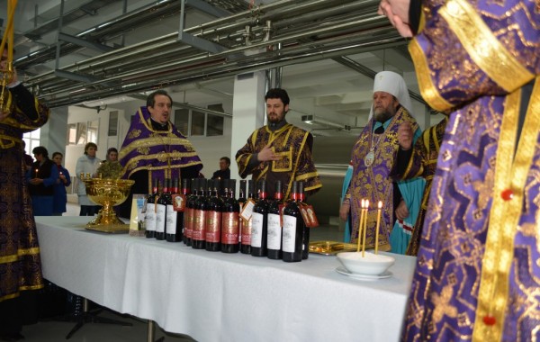Evenimentul de sfinţire a vinului pastoral Cricova